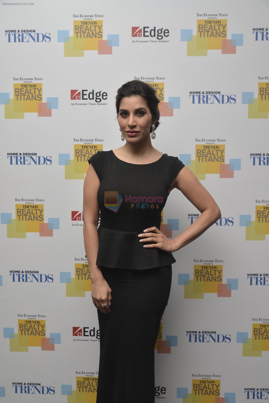 Sophie Choudry at Trends Realty Icons Awards on 18th March 2016