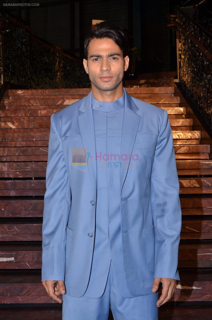 Model at Manish Malhotra Lakme fashion week preview on 21st March 2016