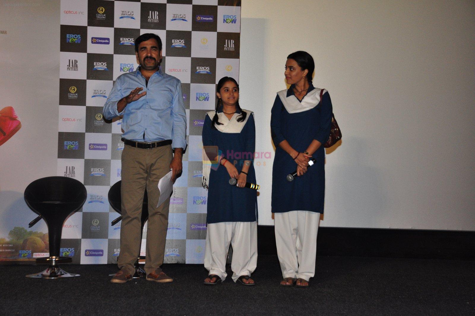 Swara Bhaskar, Pankaj Tripathi at Nil Battey Sannata film press meet on 21st March 2016
