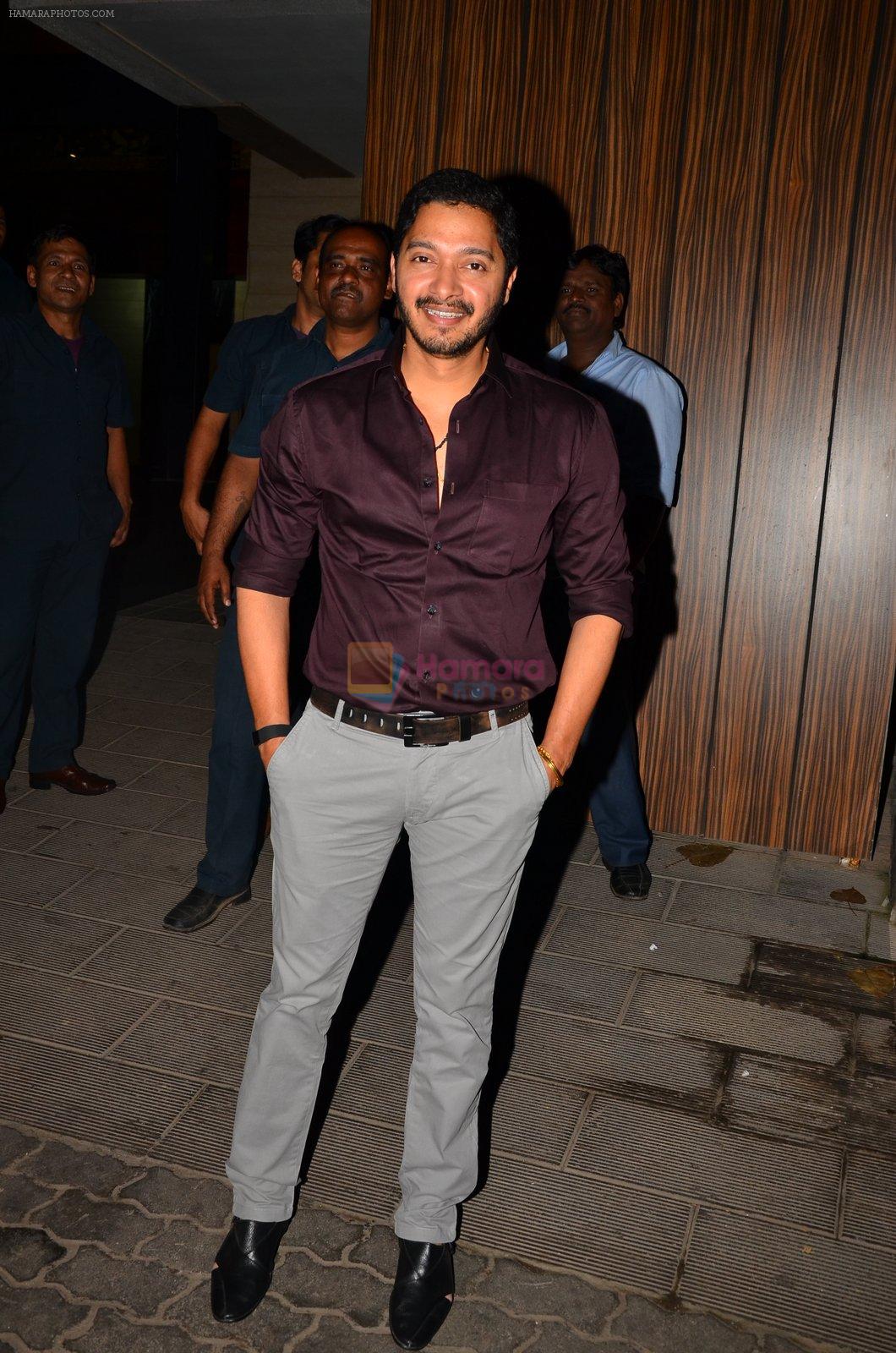 Shreyas Talpade at Aamir Khan's party in home on 29th March 2016