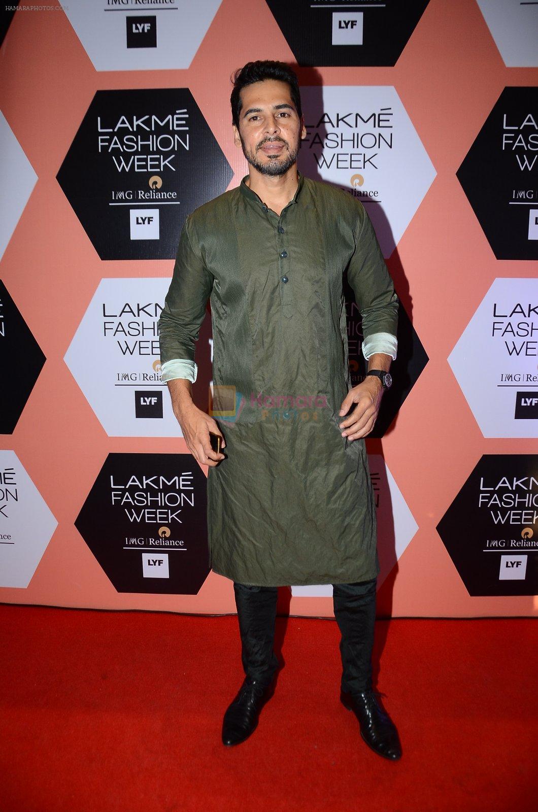 Dino Morea on Day 4 at Lakme Fashion Week 2016 on 2nd April 2016