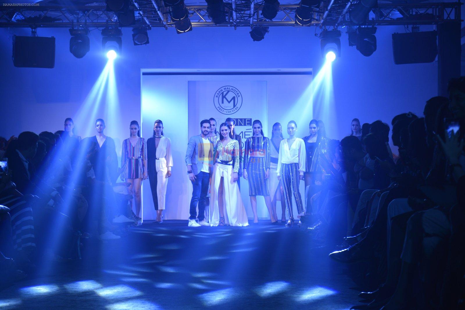 Amy Jackson at the Karan Malhotra Show at Lakme Fashion Week on 3rd April 2016