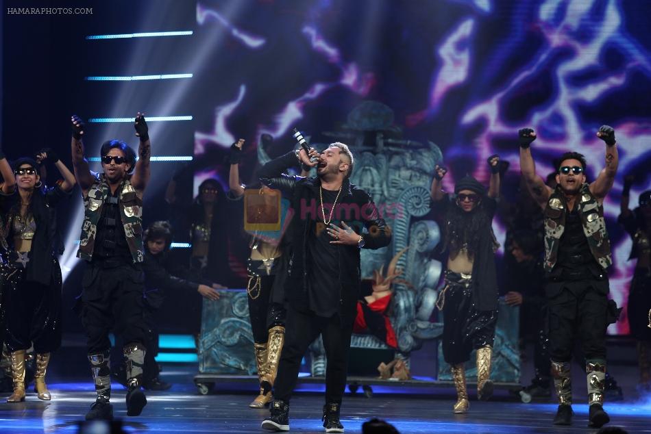 Yo Yo Honey Singh at GiMA 2016