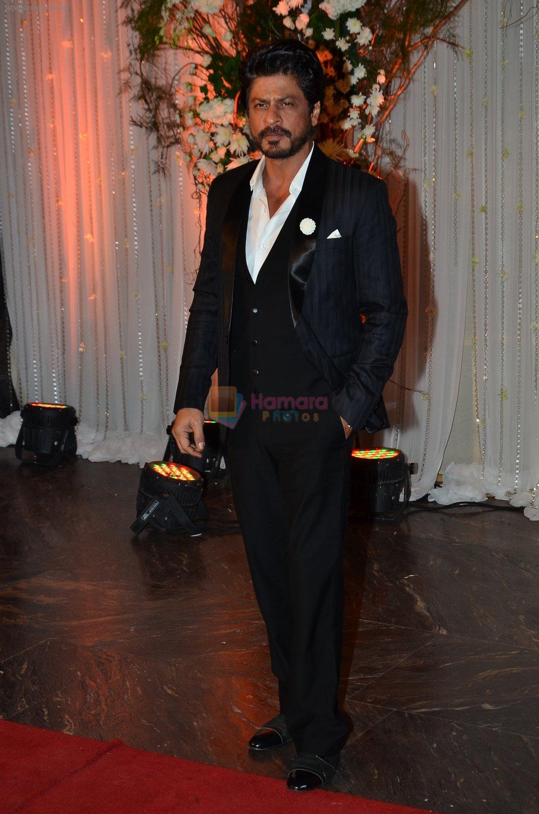 Shahrukh Khan at Bipasha Basu and Karan Singh Grover's Wedding Reception on 30th April 2016