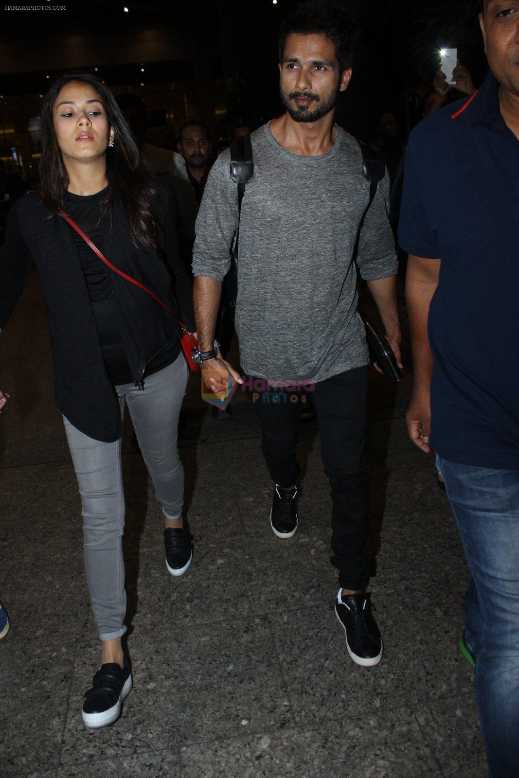 Shahid Kapoor and Mira Rajput snapped at airport on 8th May 2016