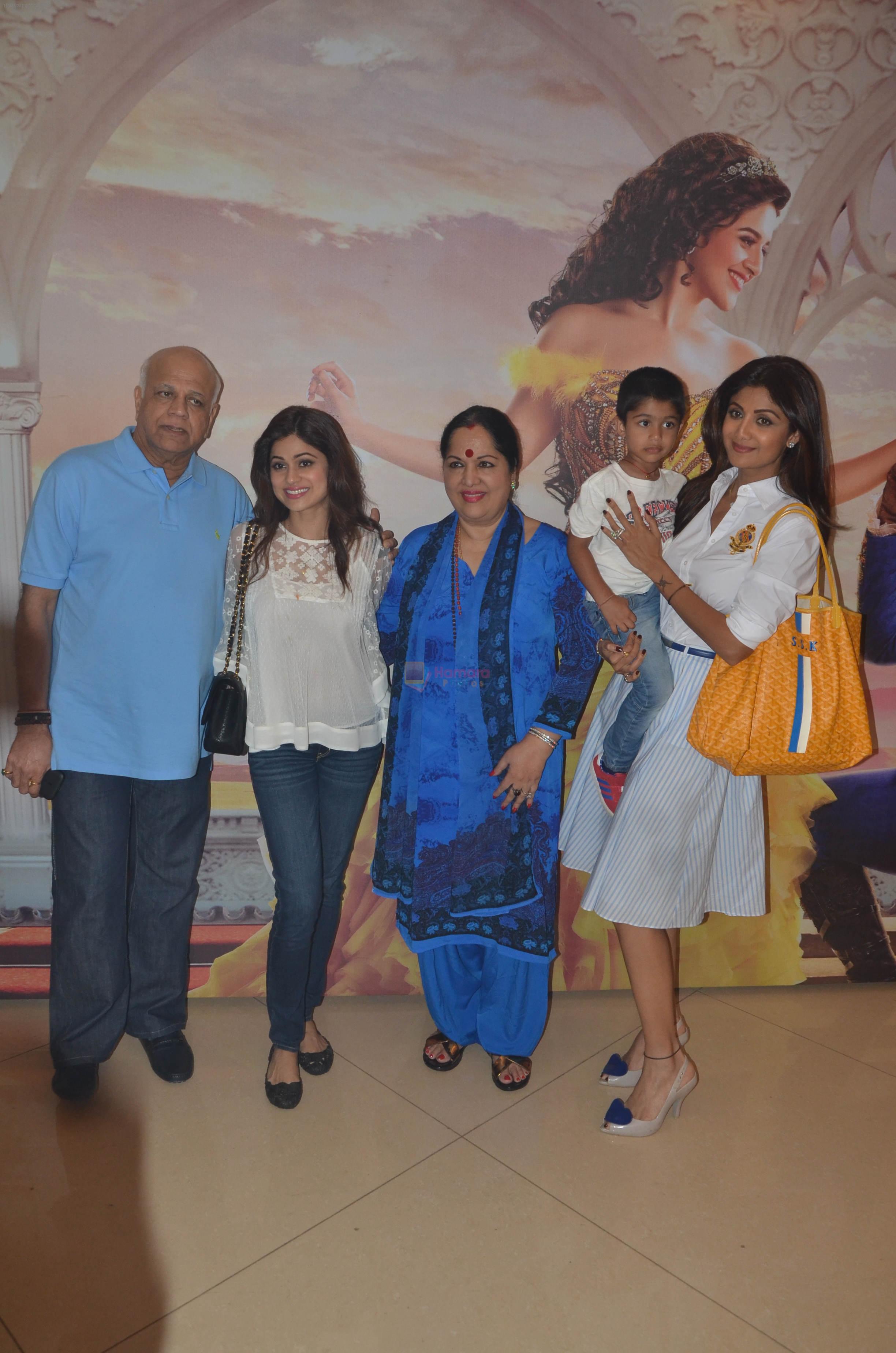 Shamita Shetty, Shilpa Shetty at Beauty and Beast screening on 8th May 2016