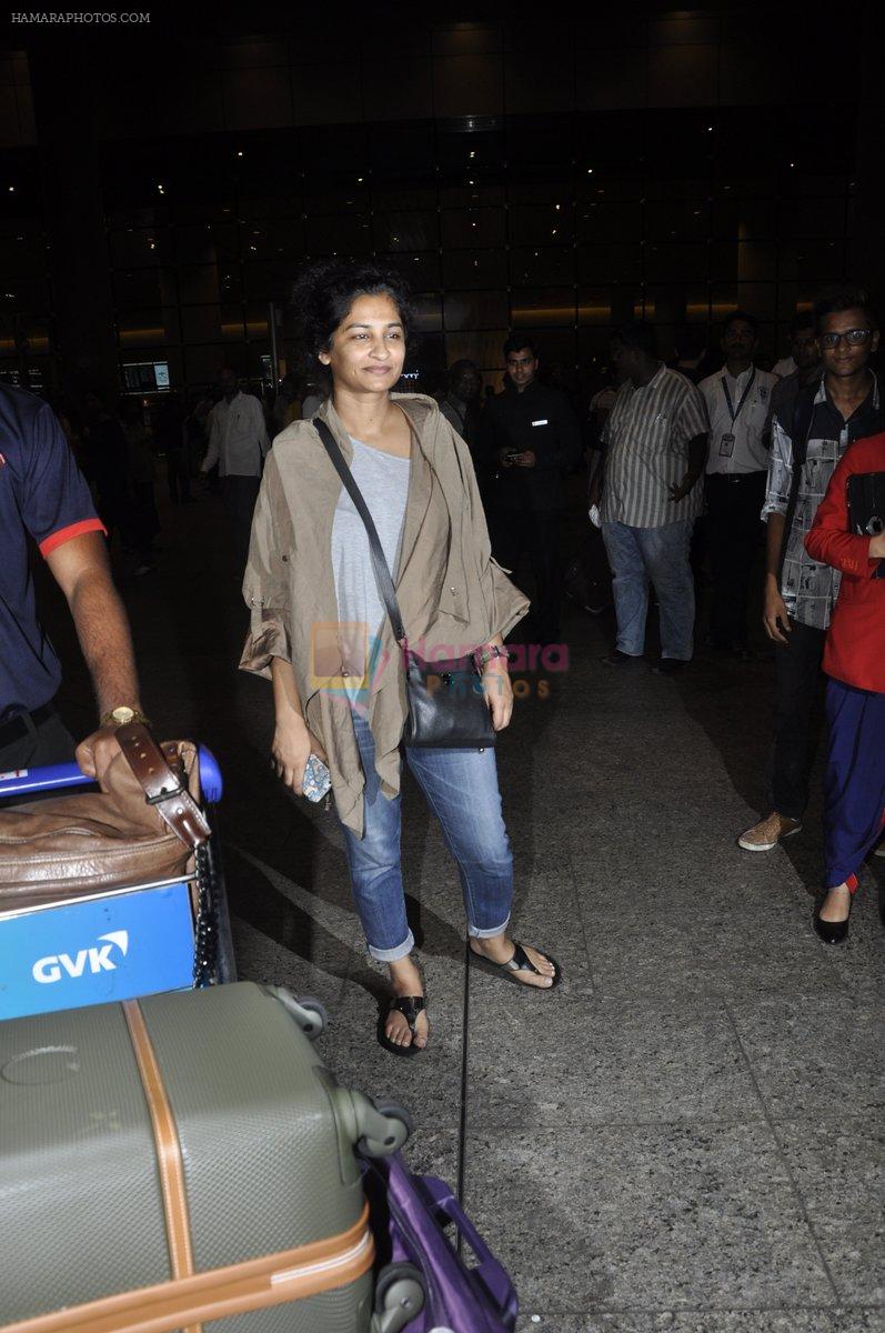 Gauri Shinde arrives from Singapore on 21st May 2016