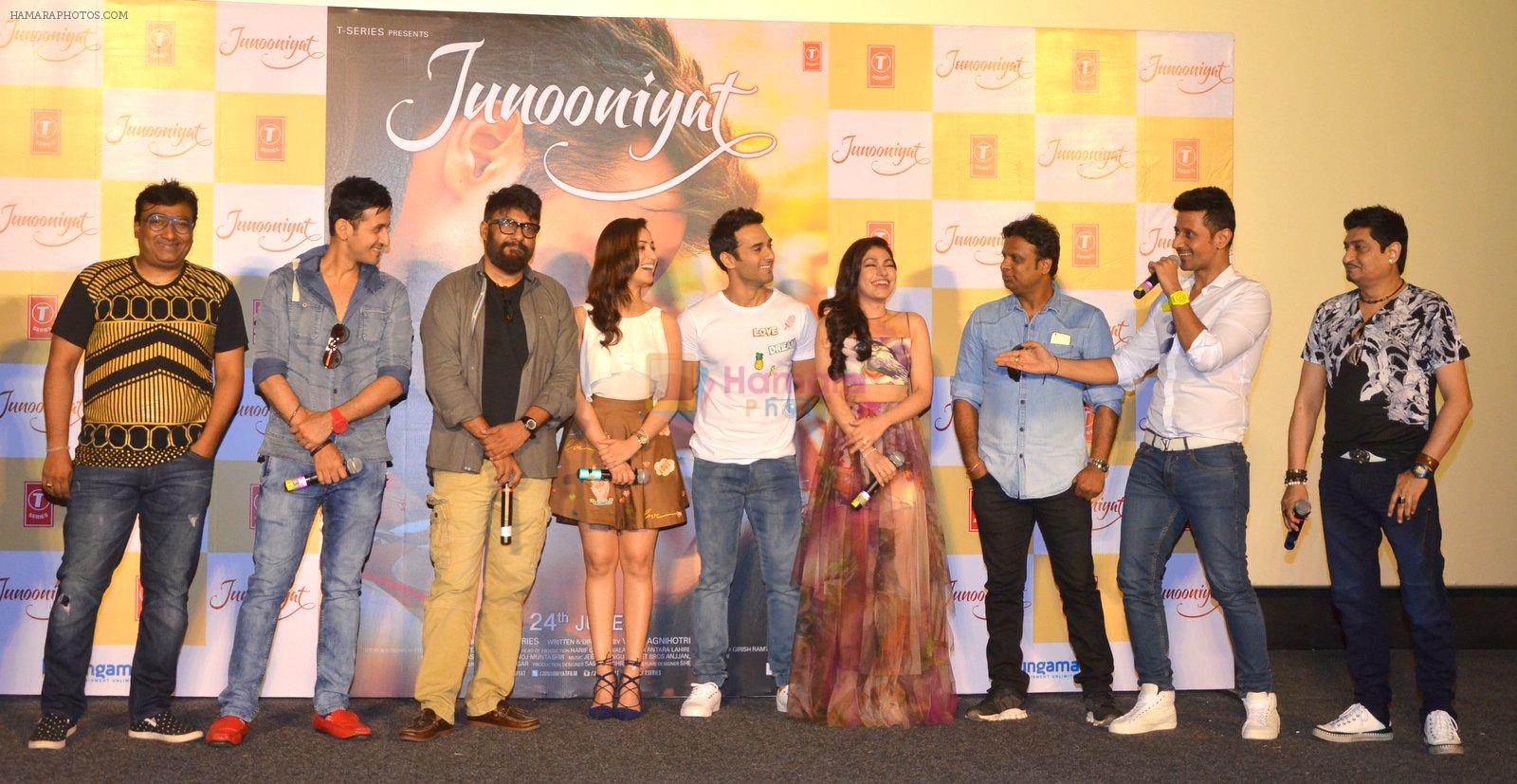 Pulkit Samrat, Yami Gautam, Manmeet Gulzar, Harmeet Gulzar, Tulsi Kumar at Junooniyat trailer launch on 24th May 2016
