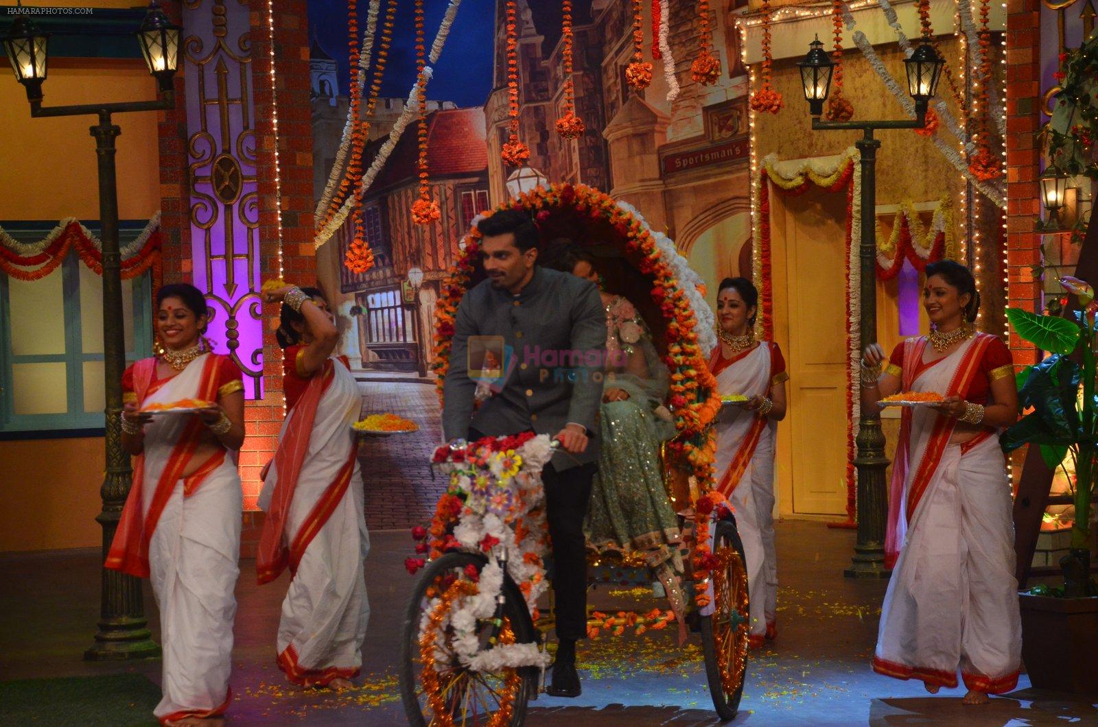 Karan Singh Grover and Bipasha Basu on the sets of Kapil Sharma Show on 28th May 2016