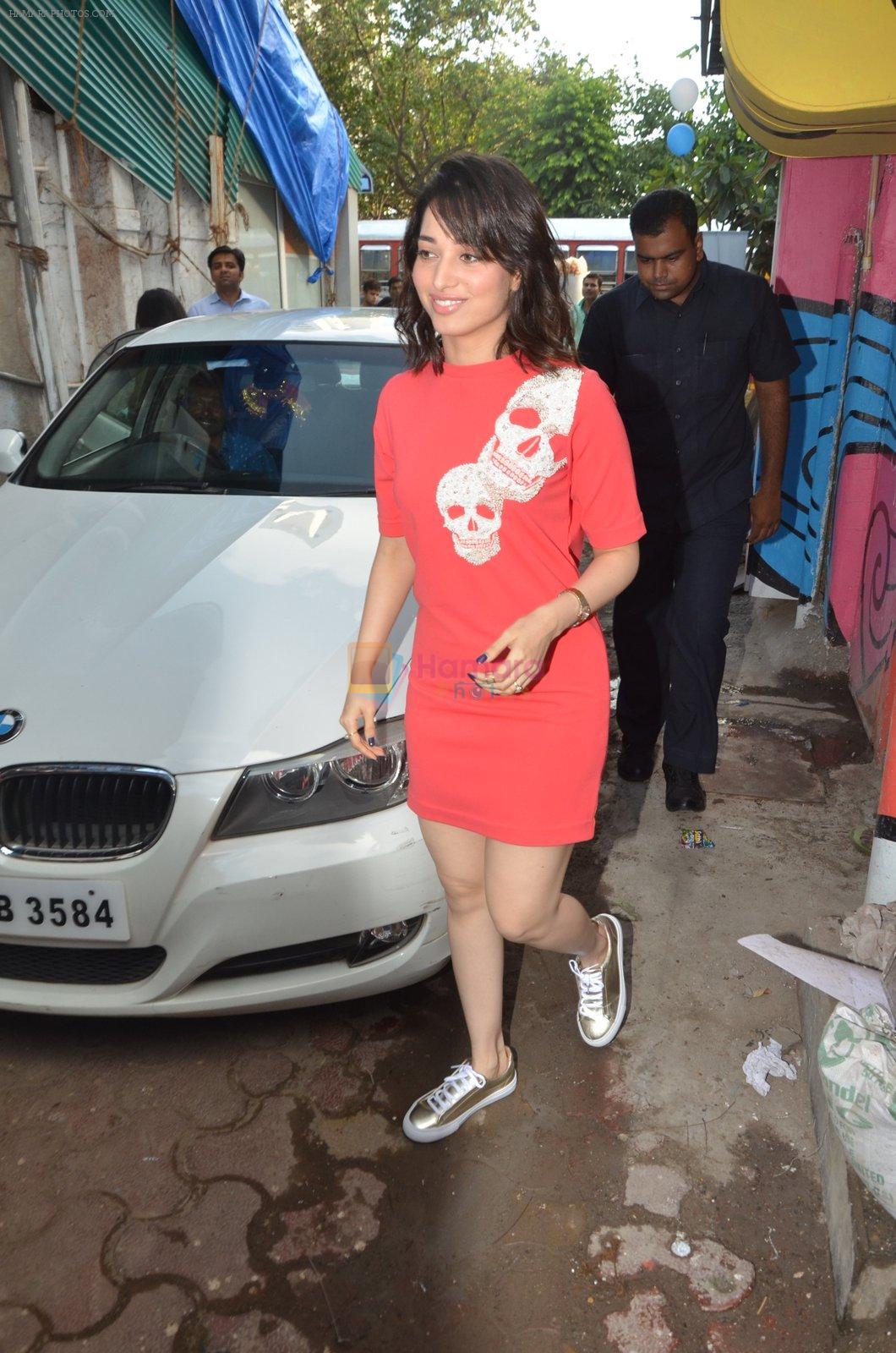 Tamannaah Bhatia launches Out of the Box make up academy on 28th May 2016