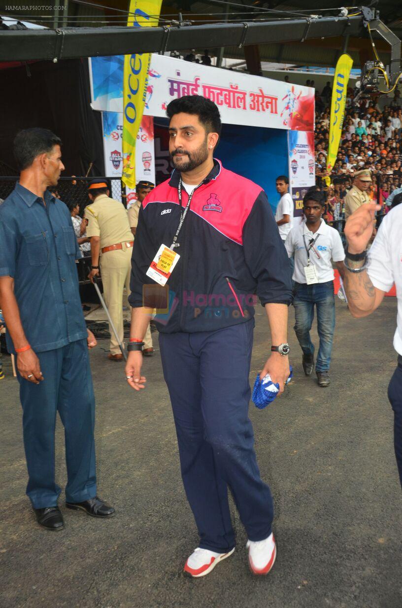 Abhishek Bachchan at celebrity soccer match in Mumbai on 4th June 2016