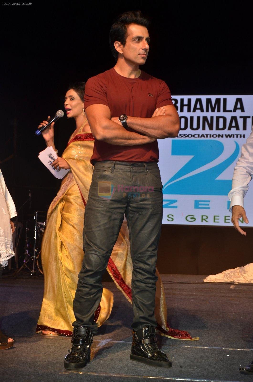 Sonu Sood at Asif Bhamla foundation event on world environment day in Mumbai on 5th June 2016