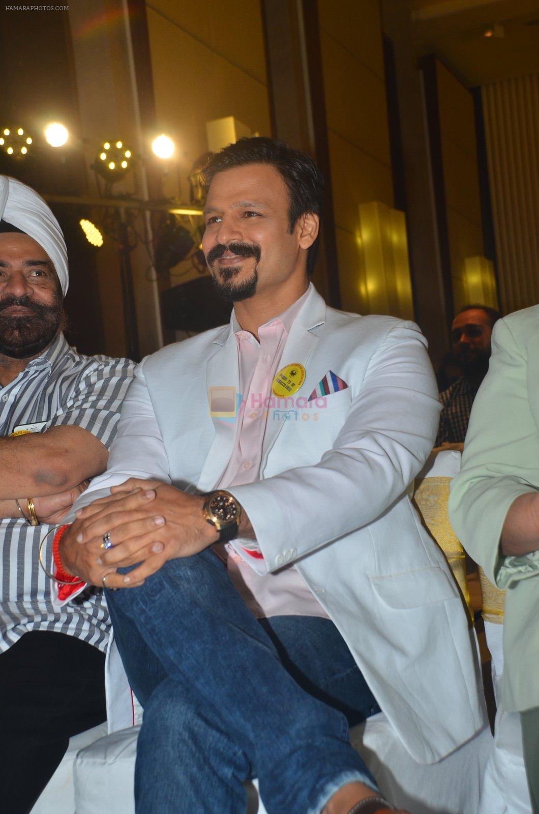Vivek Oberoi at an event to support fight against Tobacco and Cancer and the cause in Mumbai on 11th June 2016
