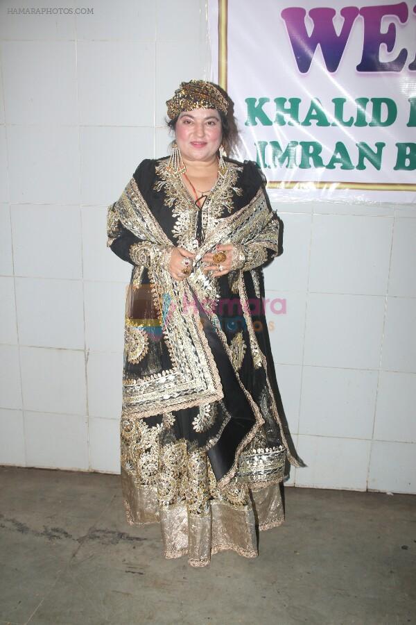 Dolly Bindra graces an Iftaar party in Bandra on 16th June 2016