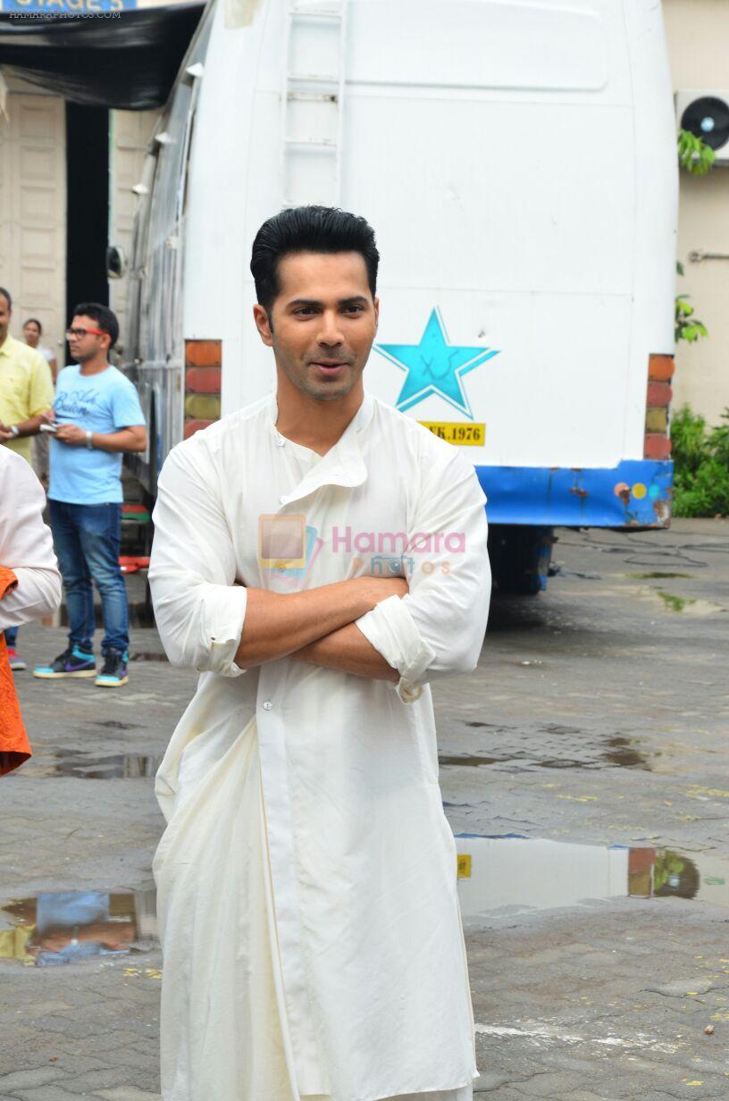 Varun Dhawan at udta Punjab photoshoot on 19th June 2016