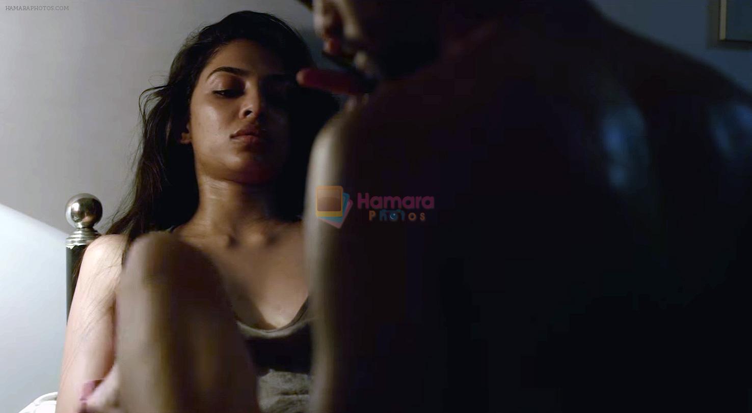 Shobita Dhulipala in Qatl-E-Aam song from Raman Raghav 2.0 Movie