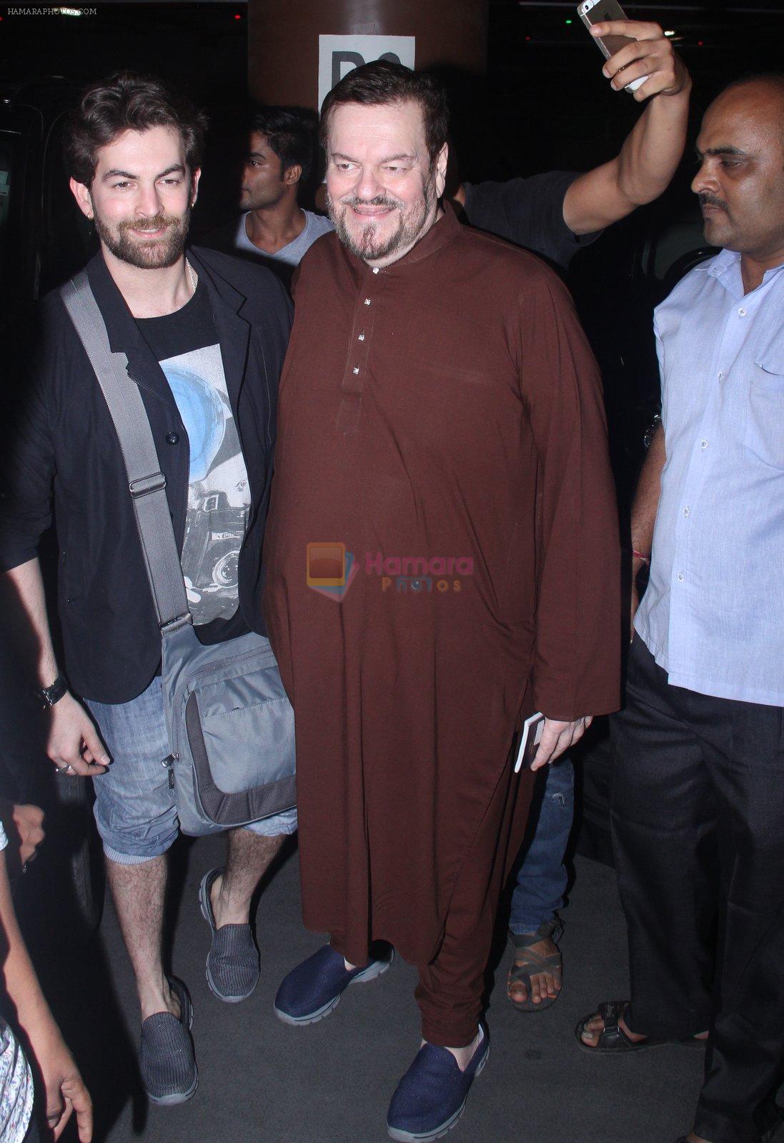 Neil Nitin Mukesh with father Nitin Mukesh at the airport on June 26, 2016