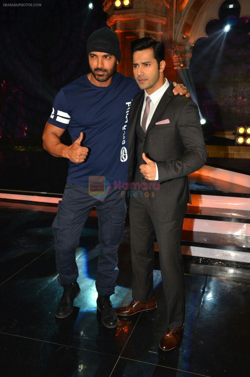 John Abraham, Varun Dhawan pomote Dishoom on the sets of India's Got Talent on 6th July 2016