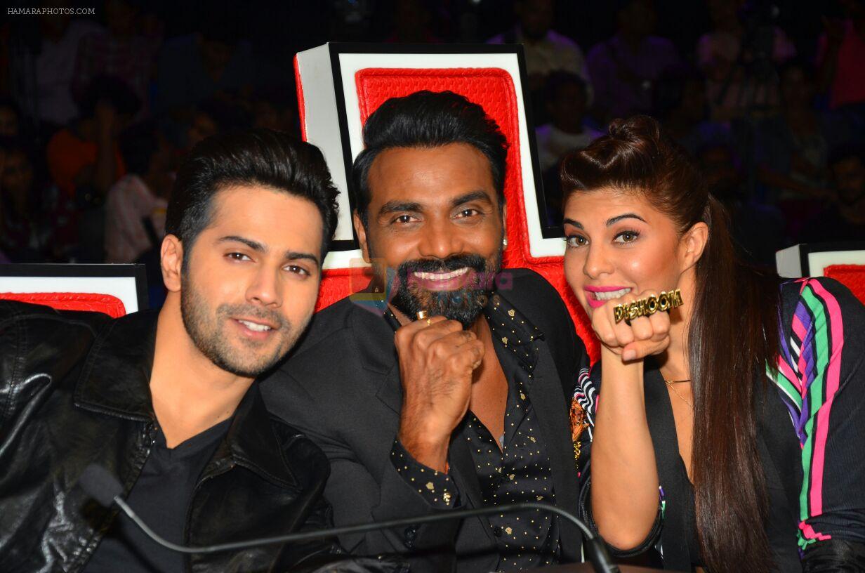 Varun Dhawan, Jacqueline Fernandez promote Dishoom on the sets of Dance 2 plus on 11th July 2016