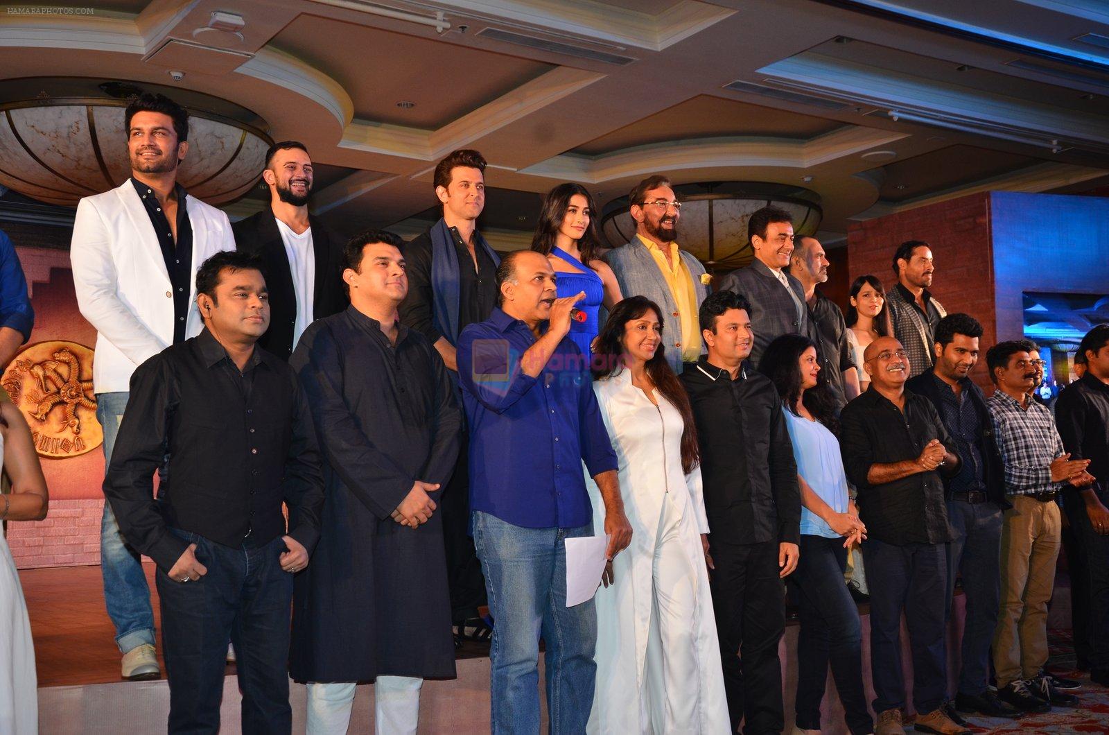 Hrithik Roshan, Pooja Hegde, Ashutosh Gowariker, Sunita Gowariker, Siddharth Roy Kapoor, A R Rahman, Bhushan Kumar at Mohenjo Daro film launch in Mumbai on 12th July 2016