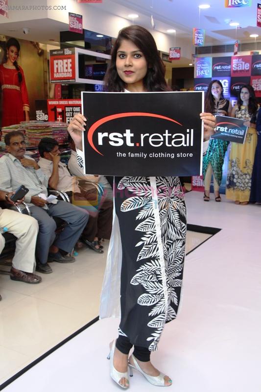 Ananya at the launch of designer collection for families & Exclusive Offers at RST-Retail in Tirmulgherry, Secunderabad on 17th July 2016