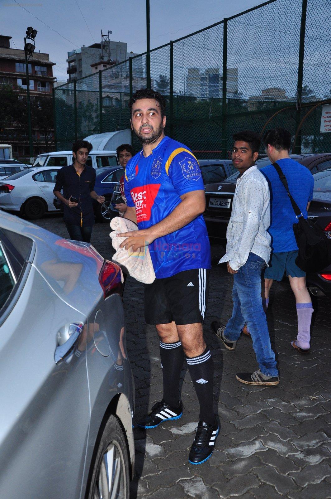 Raj Kundra snapped at soccer match on 17th July 2016