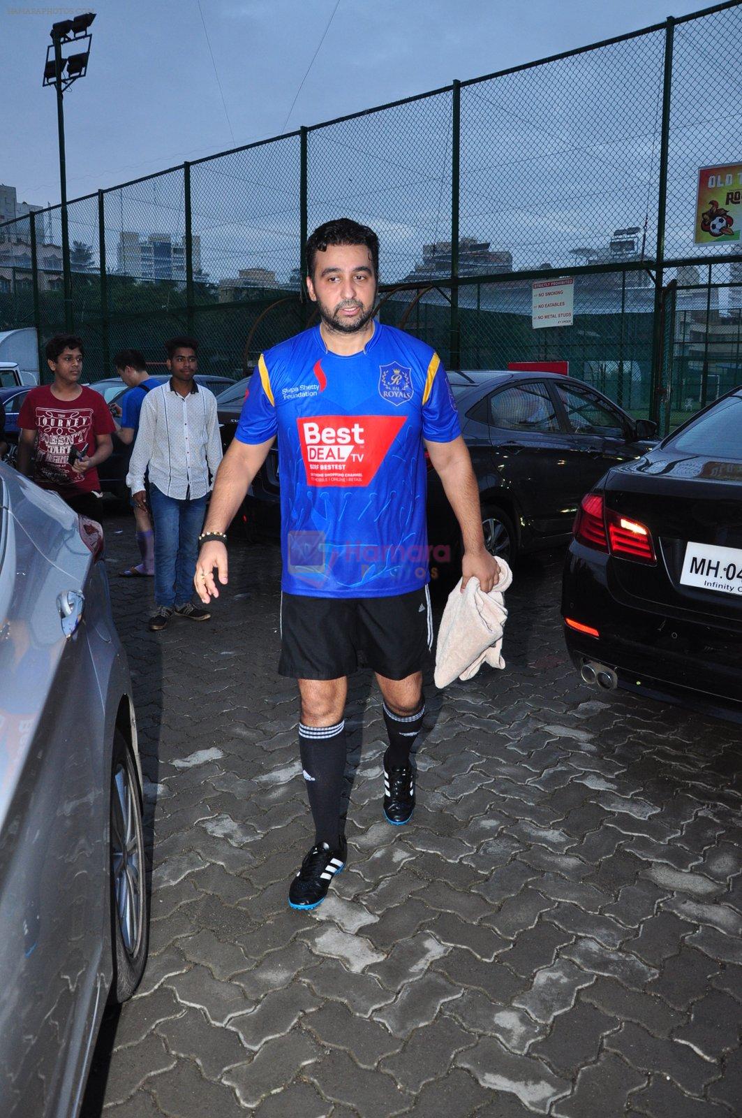 Raj Kundra snapped at soccer match on 17th July 2016