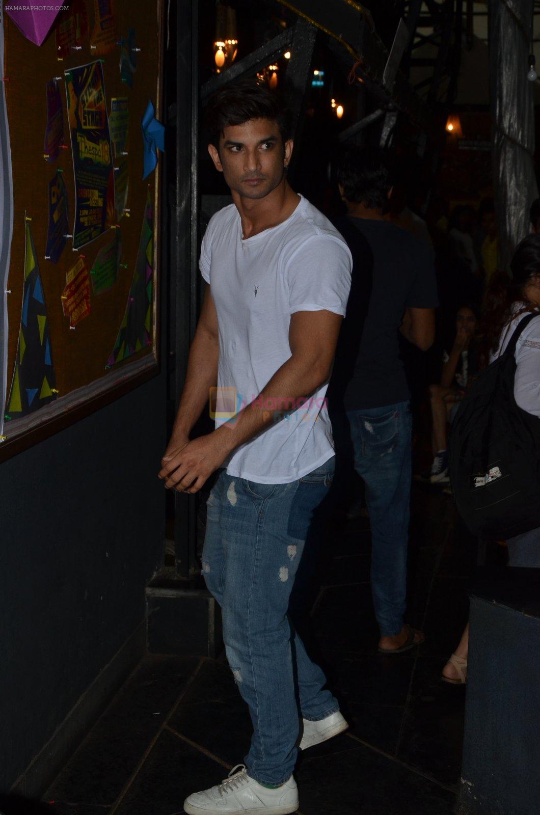 Sushant singh Rajput snapped in Mumbai on 18th July 2016