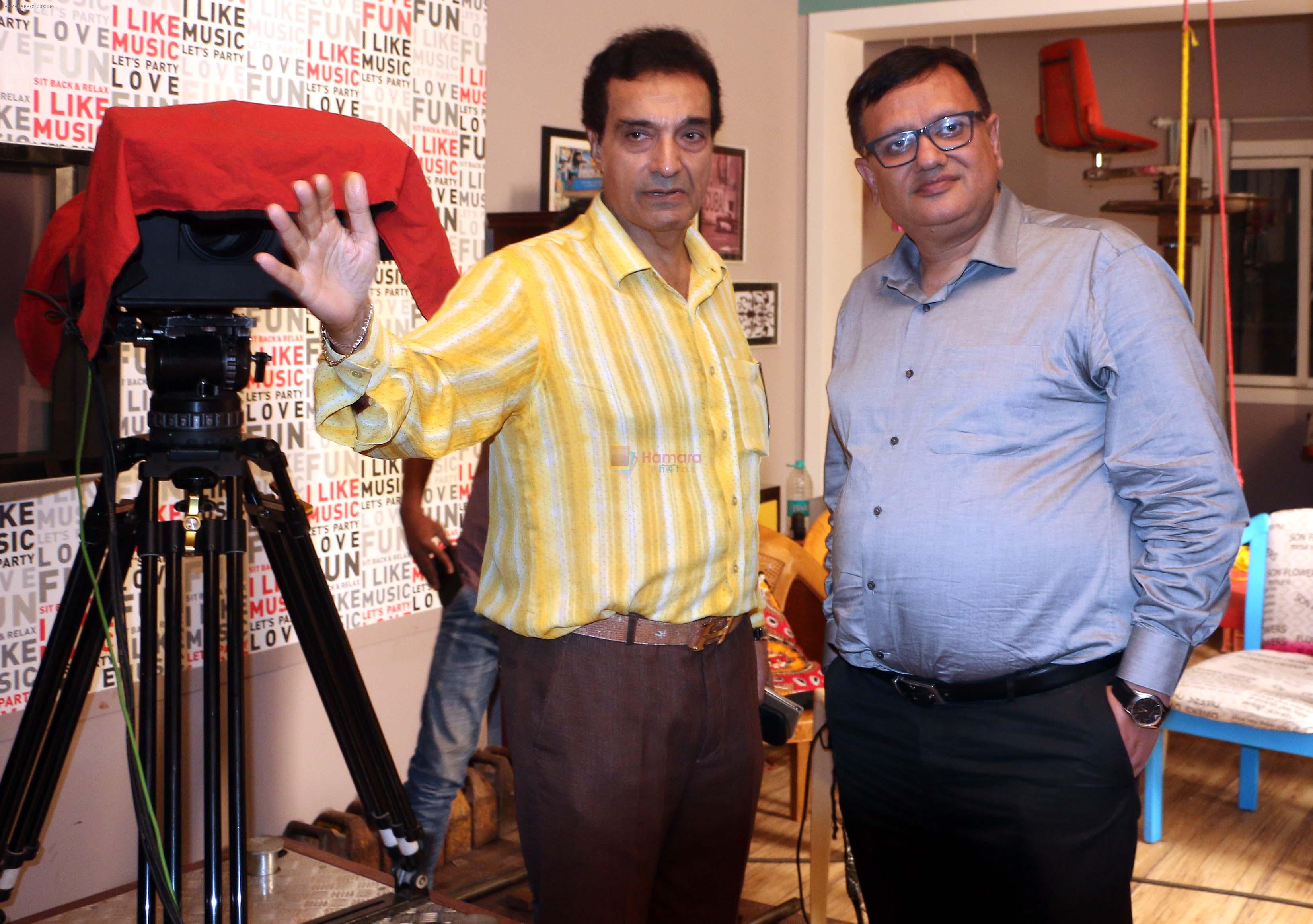 dheeraj kumar & anuj kapoor at the launch of new serial Yaro Ka Tashan on Sab TV on 19th July 2016