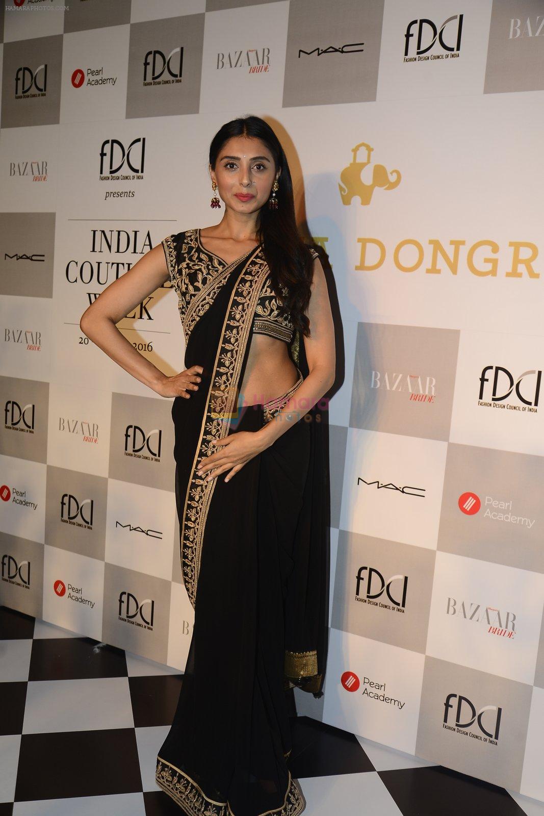 Perina Qureshi at Anita Dongre show at the FDCI India Couture Week 2016 on 21st July 2016