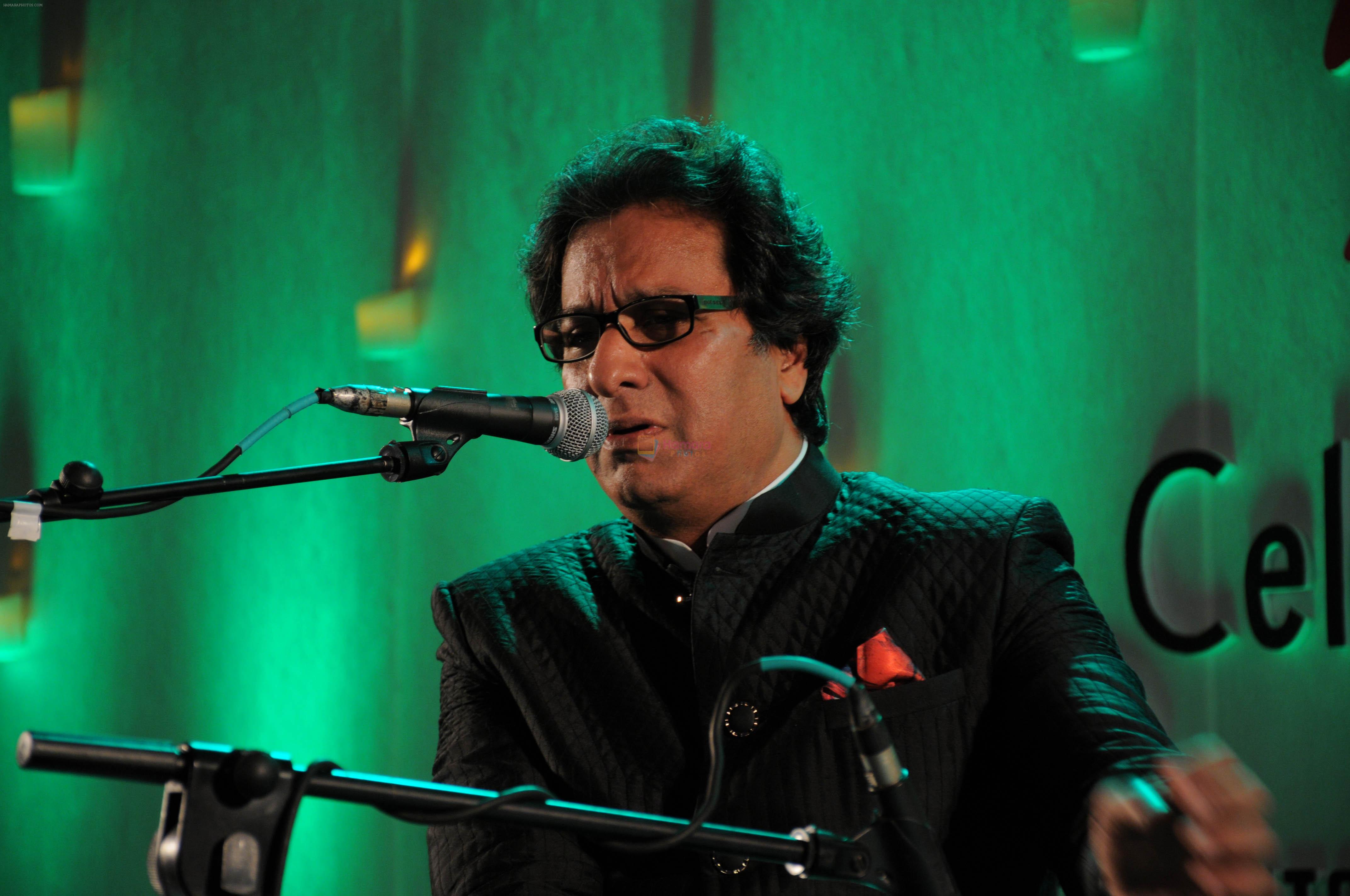 Talat Aziz at Ghazal Festival in Mumbai on 30th July 2016