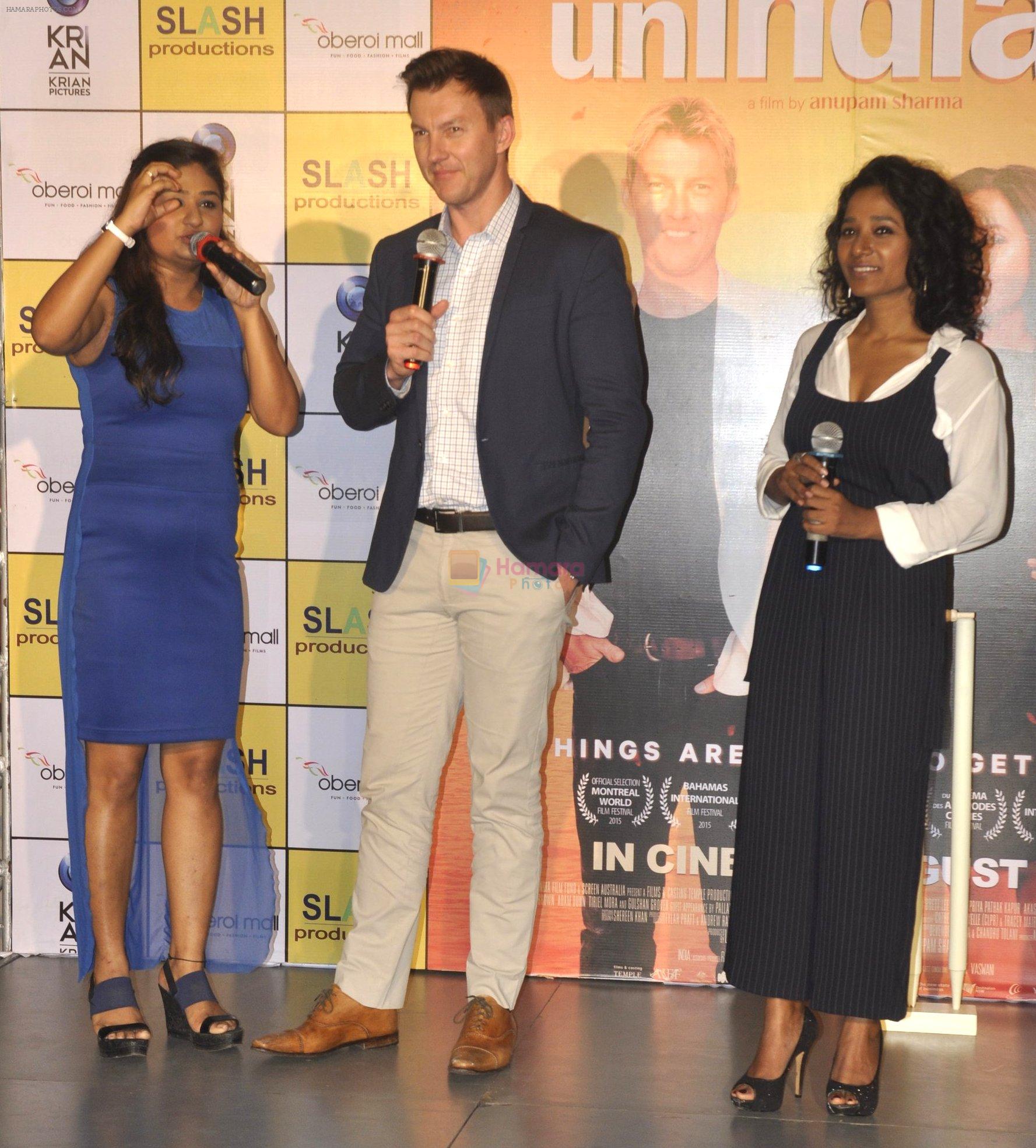 Brett Lee, Tannishtha Chatterjee at Oberoi mall event on 29th July 2016