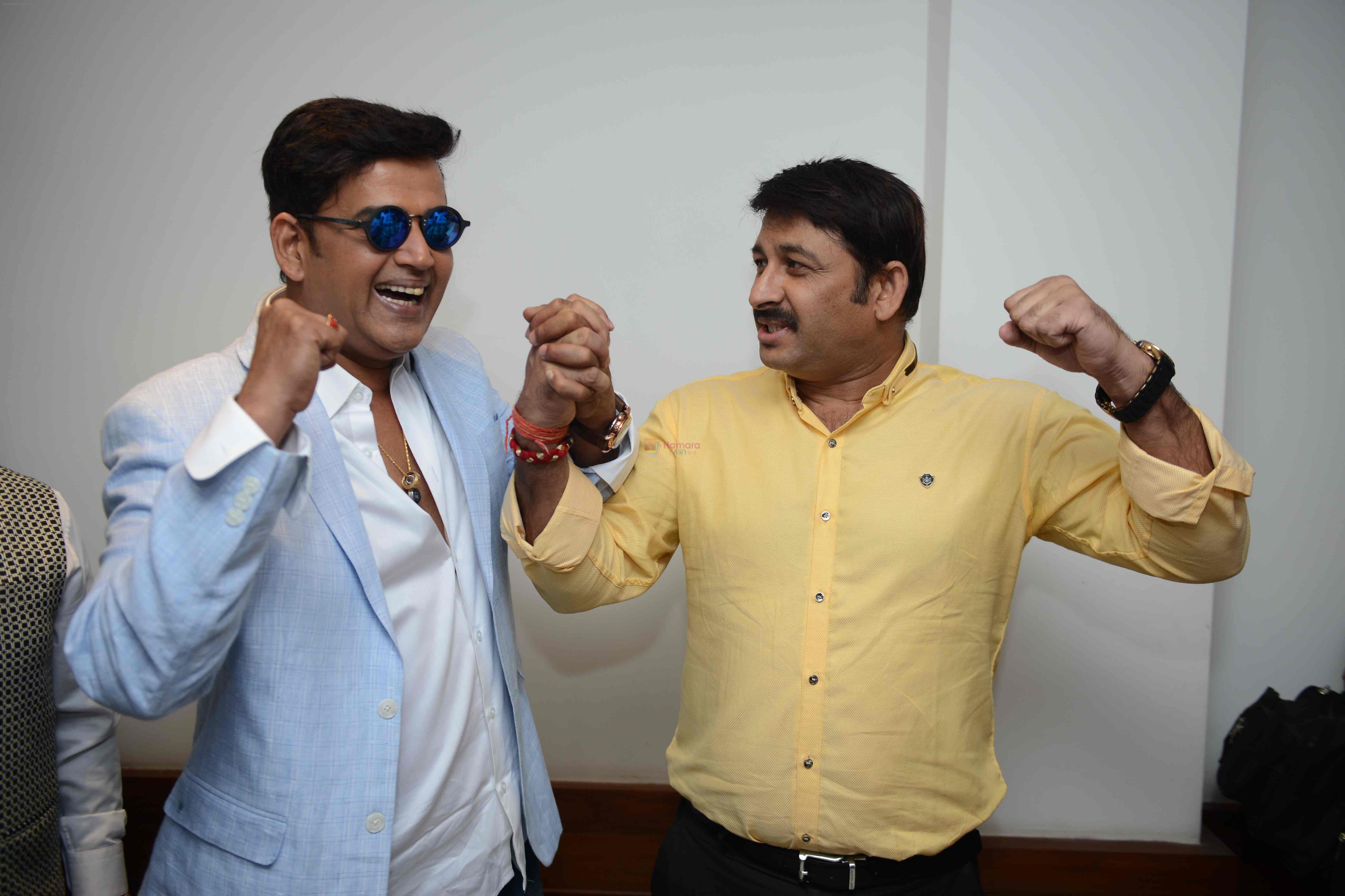 Ravi Kishan, Manoj Tiwari during the Press confrence of Luv Kush biggest Ram Leela at Constitutional Club, Rafi Marg in New Delhi on 31st July 2016