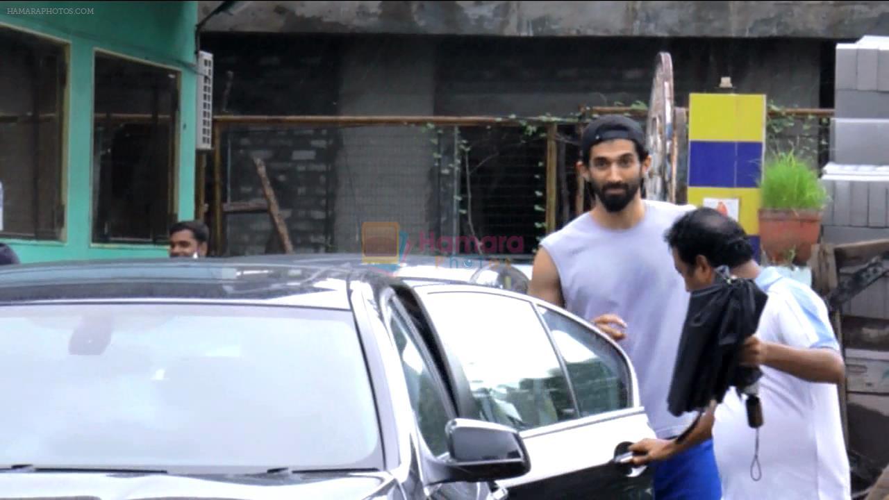 Aditya Roy Kapoor spotted at Dance Reharsal on 1st Aug 2016