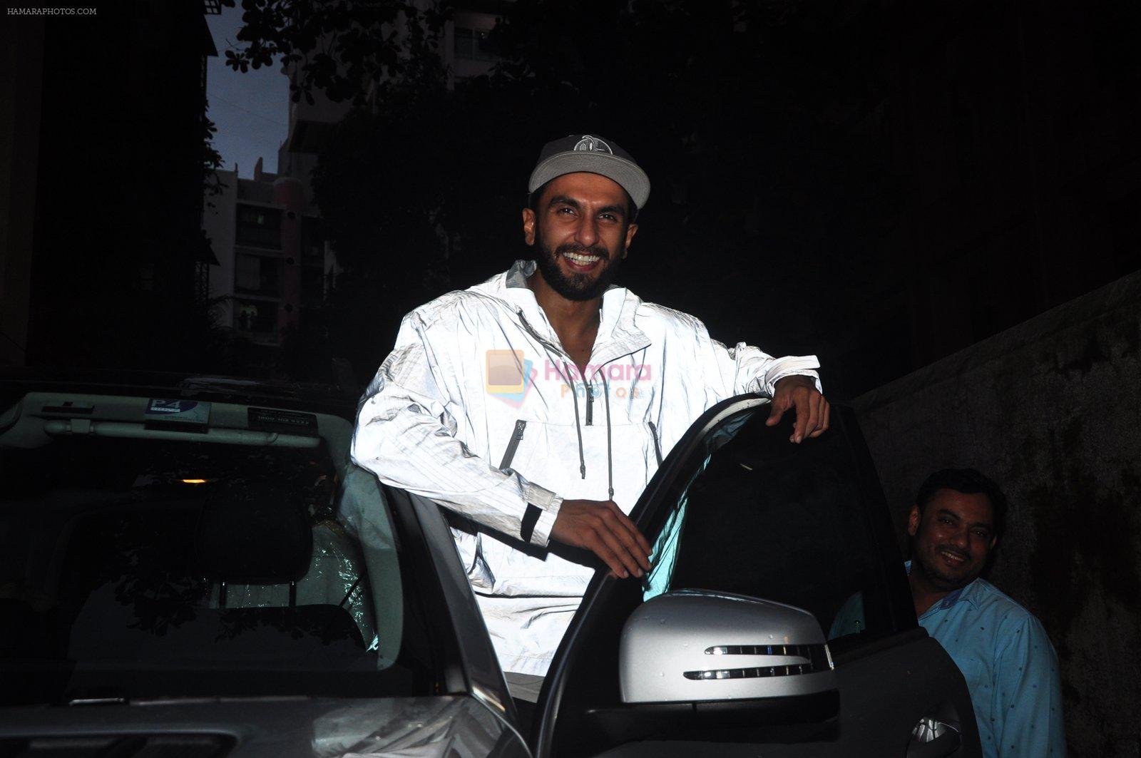 Ranveer Singh snapped in anti-pap jacket on 2nd Aug 2016