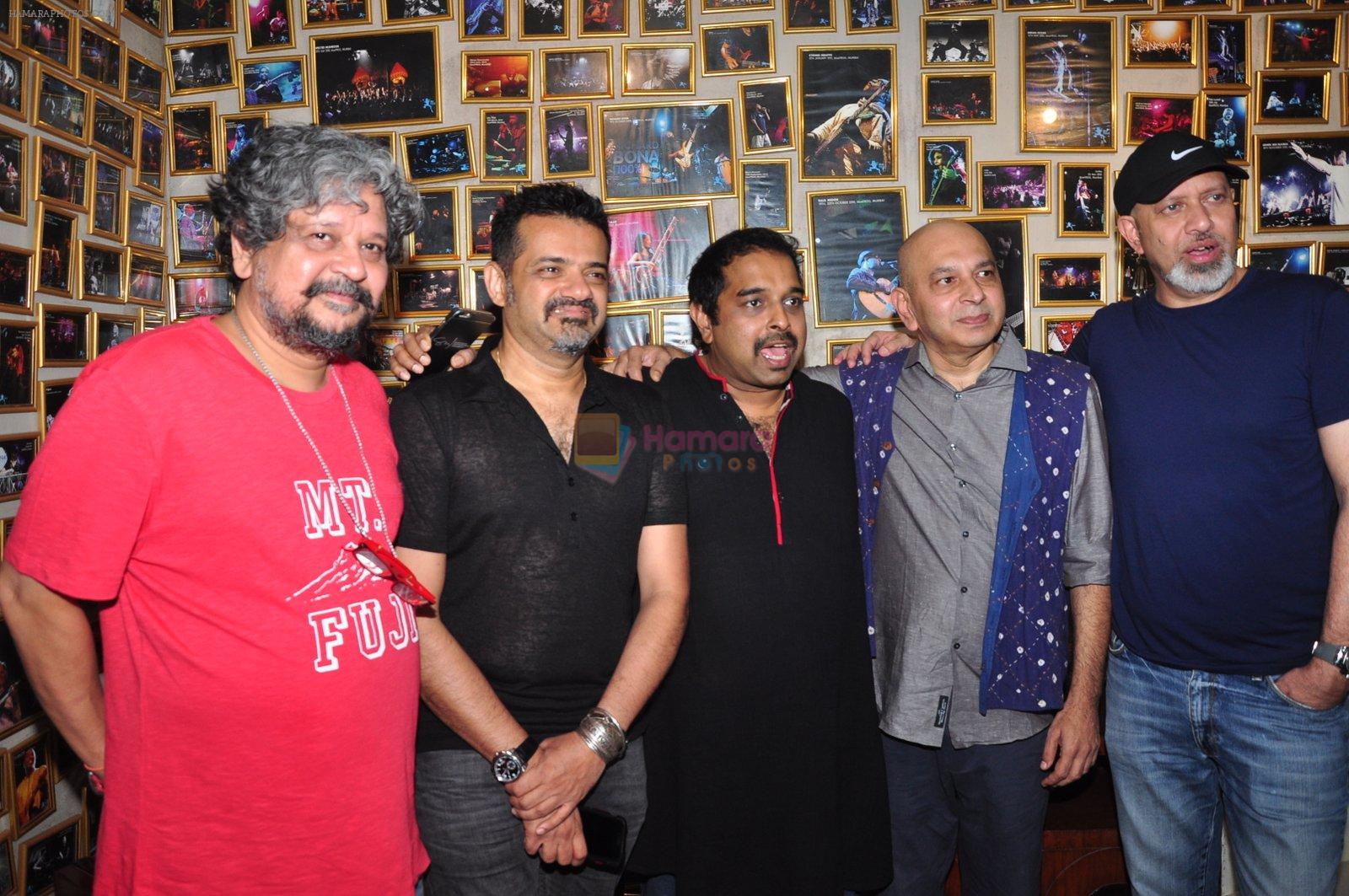 Shankar Mahadevan, Loy Mendonsa, Amole Gupte at Sanjay Divecha album launch in Mumbai on 4th Aug 2016