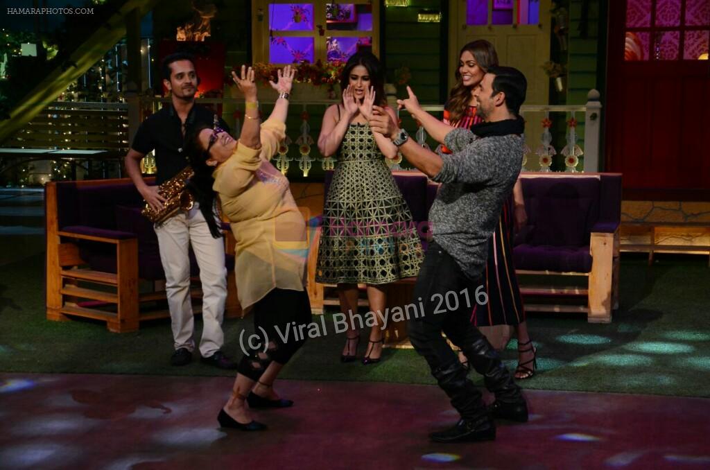 Akshay Kumar, Ileana D'Cruz, Esha Gupta promote Rustom on the sets of The Kapil Sharma Show on 5th Aug 2016