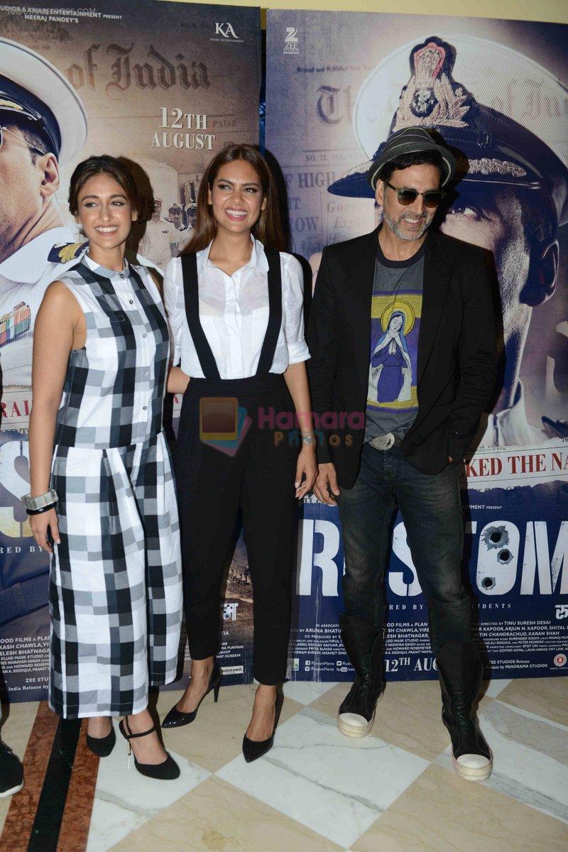 Akshay Kumar, Ileana D'Cruz, Esha Gupta at the Press Conference of Rustom in New Delhi on 8th Aug 2016