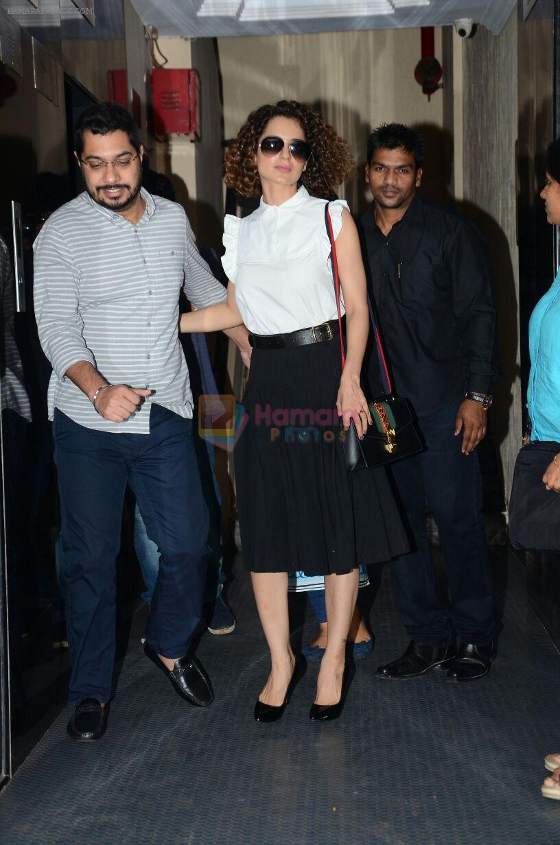 Kangana Ranaut snapped leaving recording studio on 10th Aug 2016