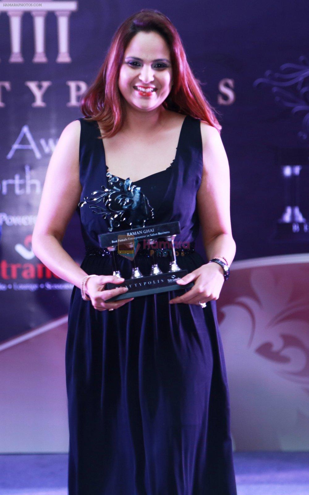 at Beautypolis Achievers Awards 2016 in Mumbai on 14th Aug 2016