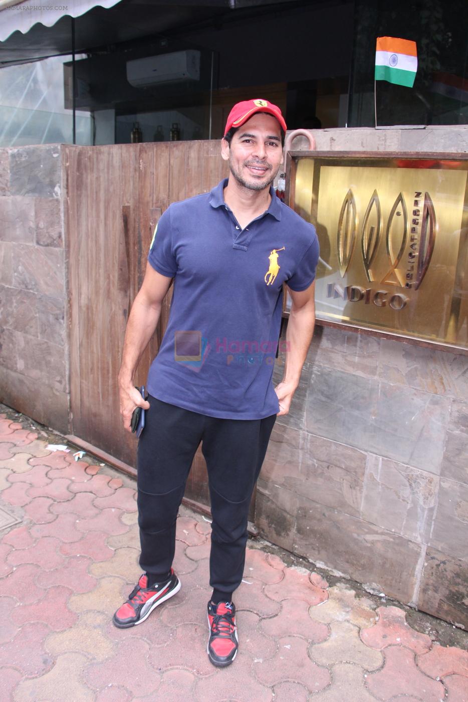 Dino Morea snapped post lunch on 15th Aug 2016