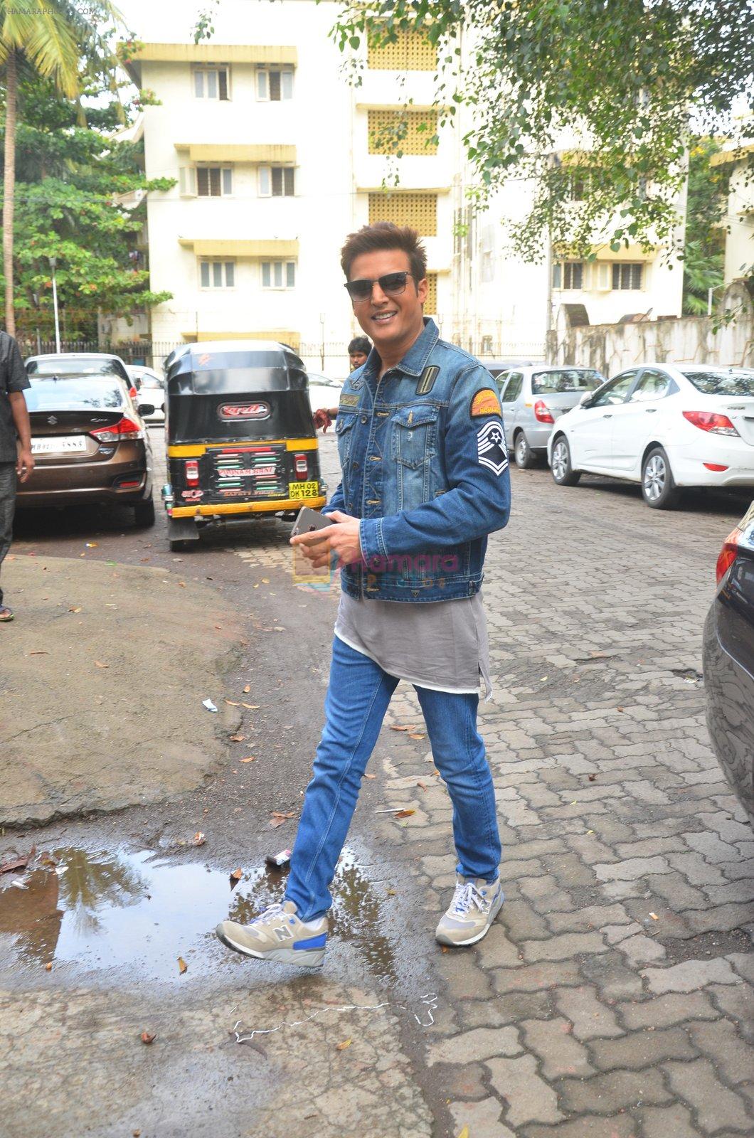 Jimmy Shergill snapped outside Miss Malini's office on 23rd Aug 2016