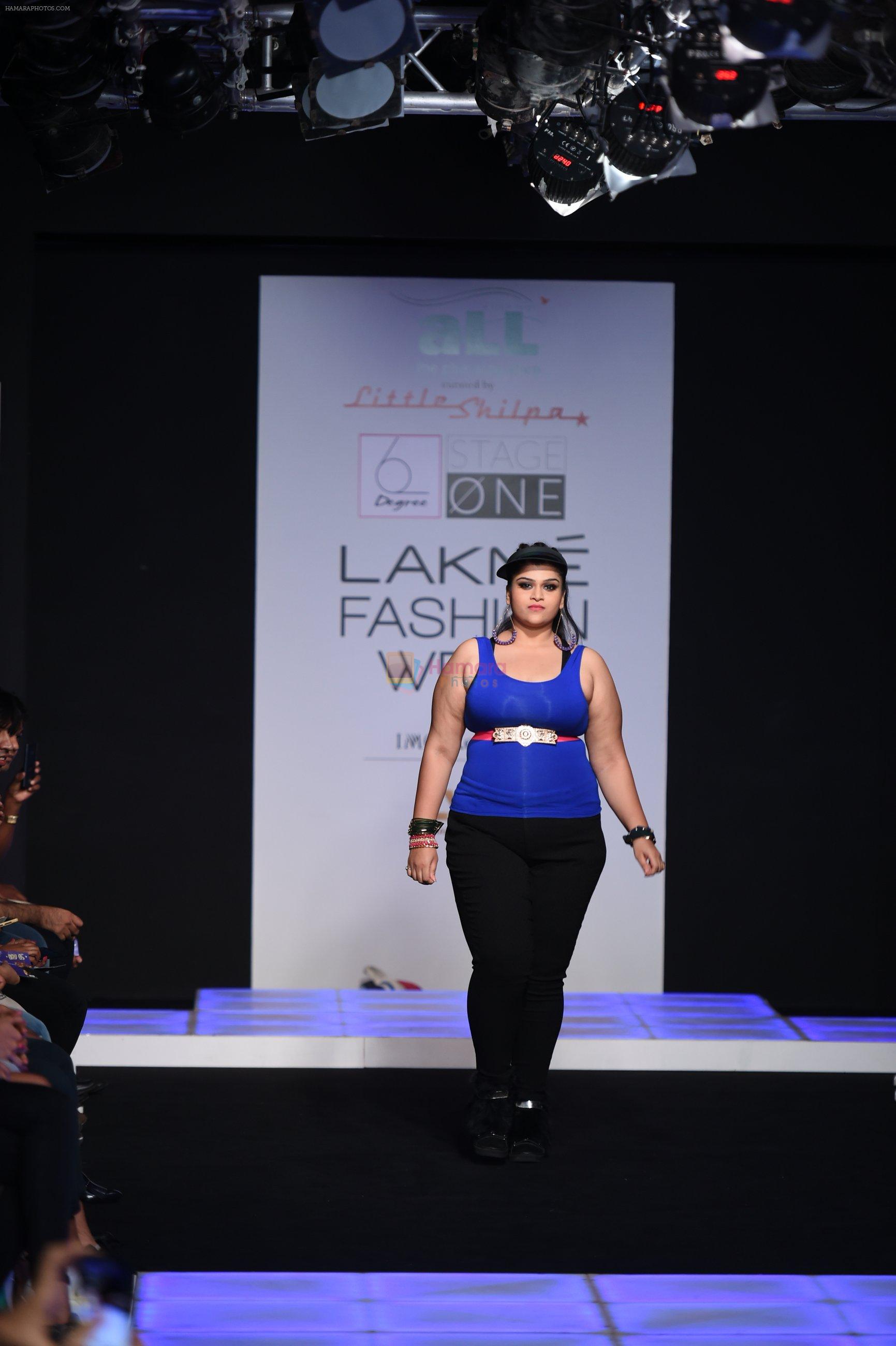 Model walk the ramp for Little Shilpa Show at Lakme Fashion Week 2016 on 28th Aug 2016