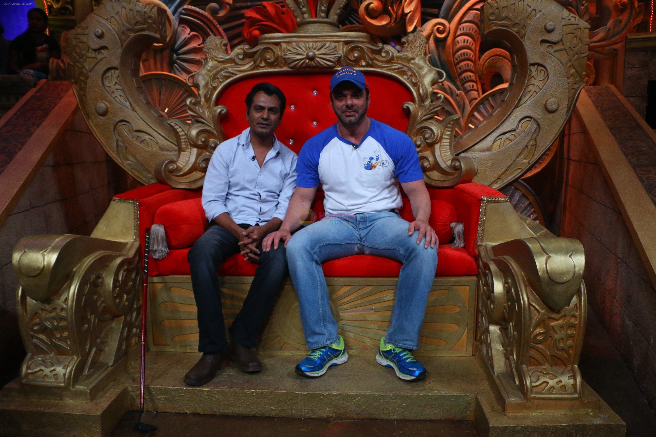 Nawazuddin Siddiqui, Sohail Khan at Freaky Ali promotion at Comedy Nights Bachao integration on 31st Aug 2016