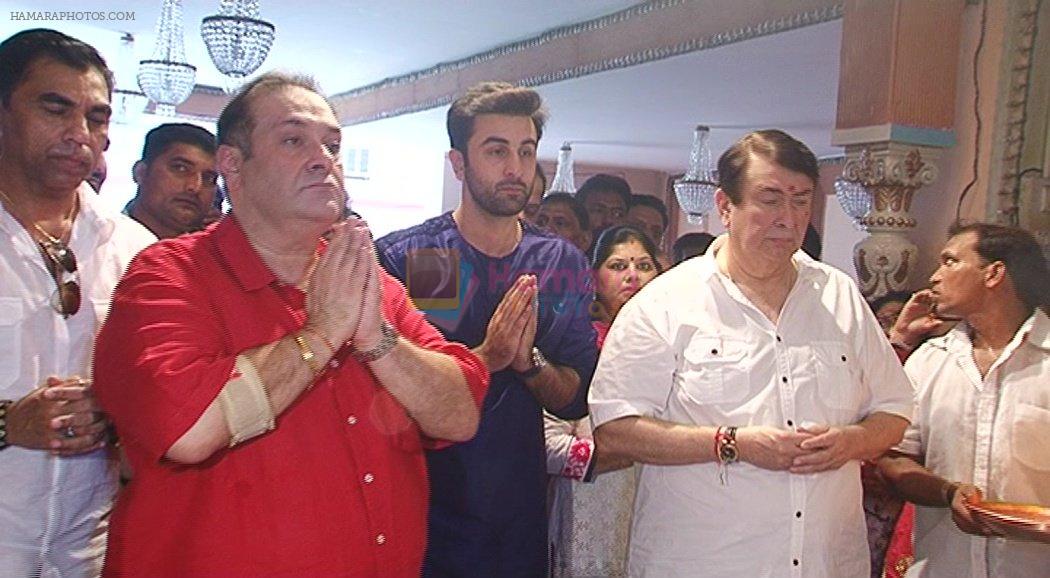 Ranbir Kapoor, Rajiv Kapoor, Randhir Kapoor at RK Ganpati celebration on 5th Sept 2016