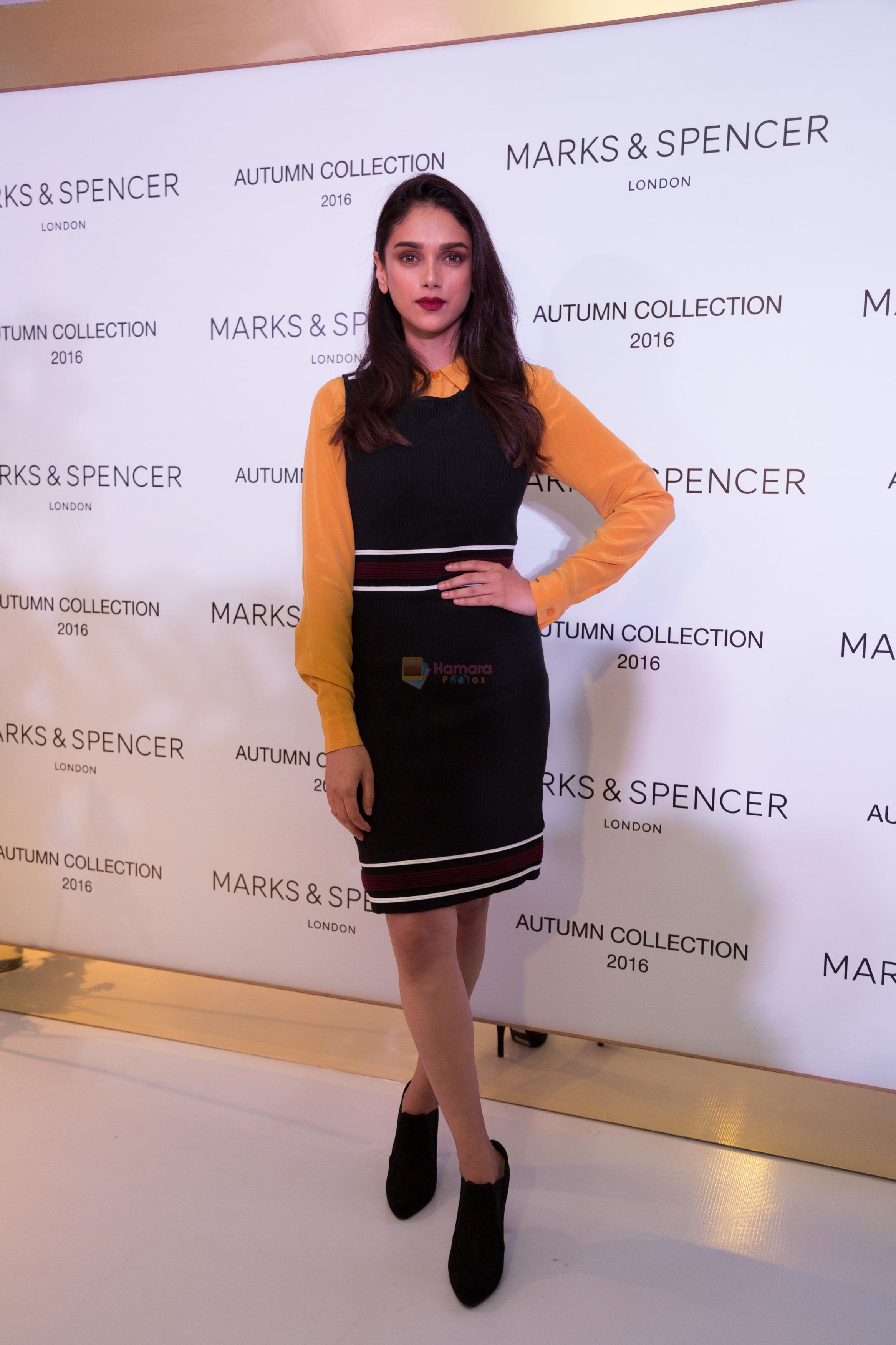 Aditi Rao Hydari at at the Autumn 16 Launch at DLF Mall of India