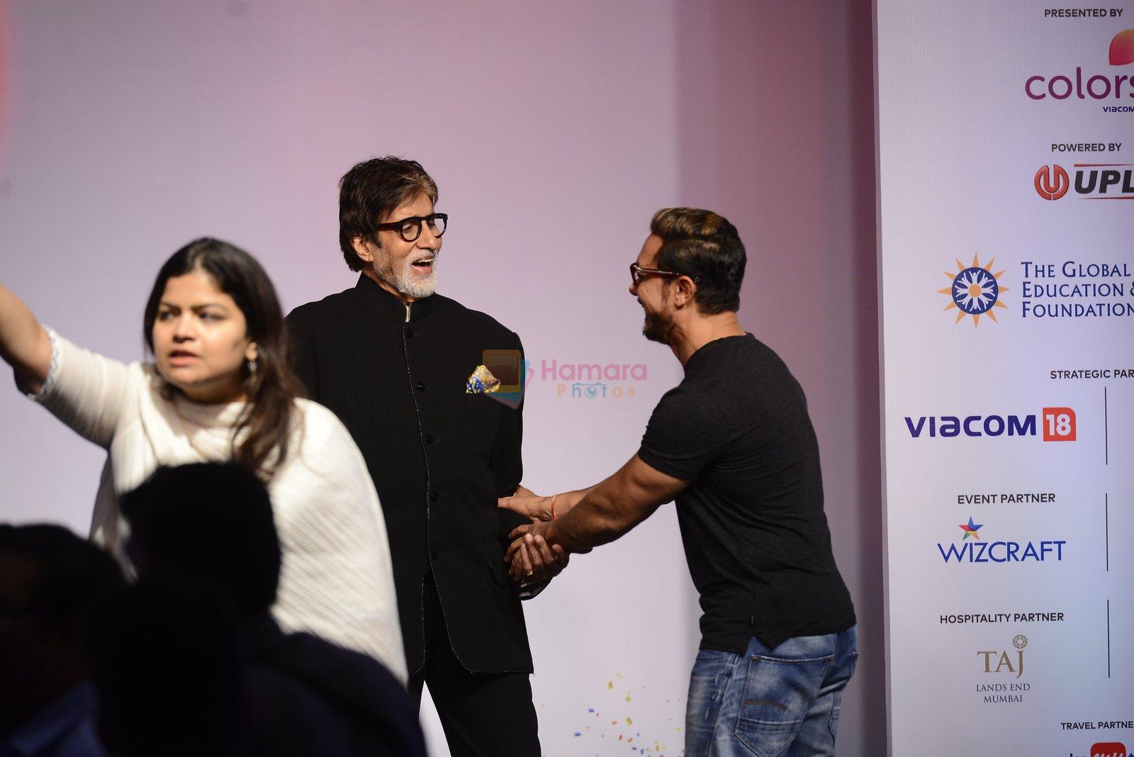 Amitabh Bachchan, Aamir Khan at the launch of Global Citizen India on 11th Sept 2016