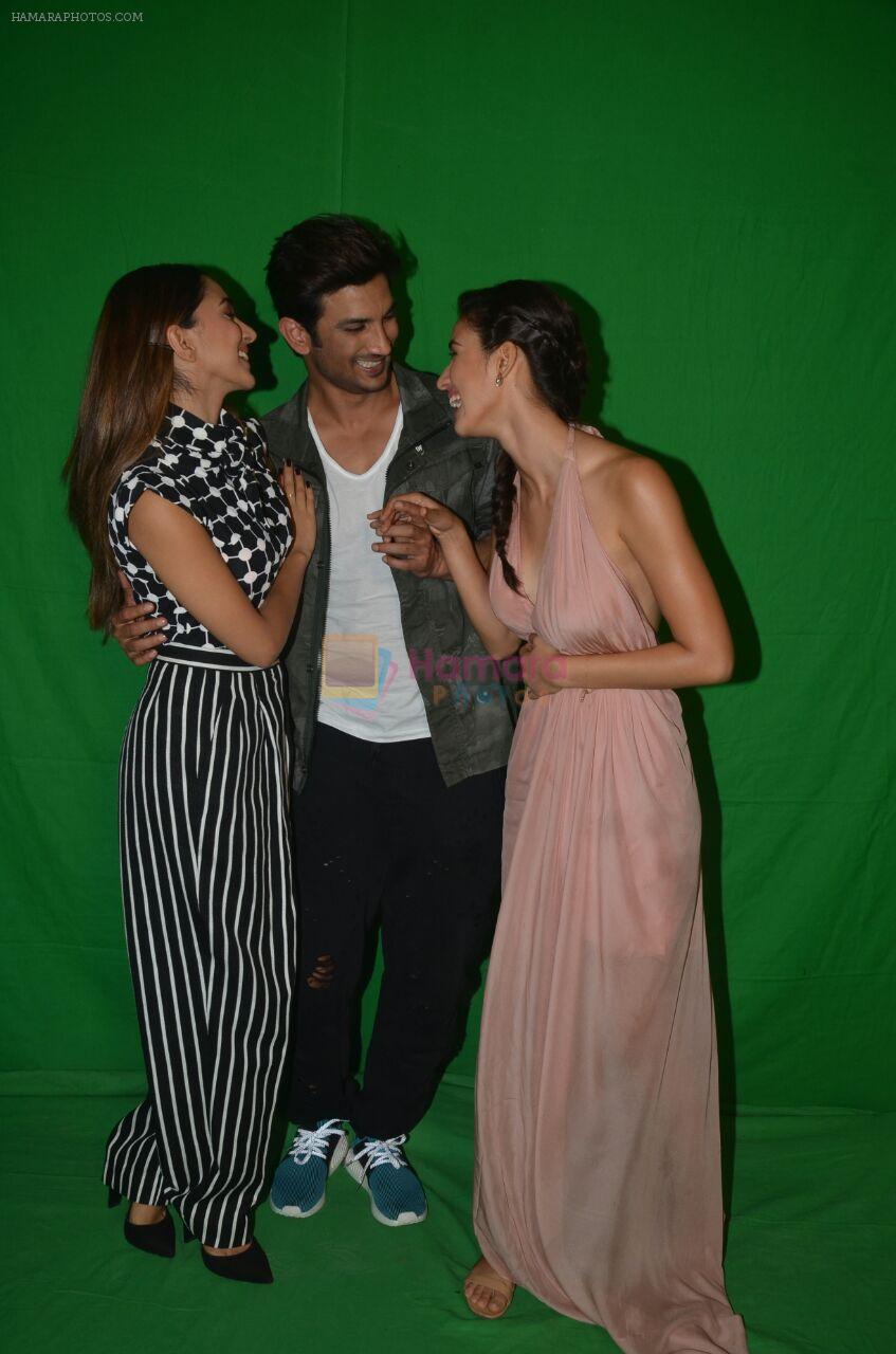 Kiara Advani, Sushant Singh Rajput,Disha Patani at the promotion of M S Dhoni on 13th Sept 2016