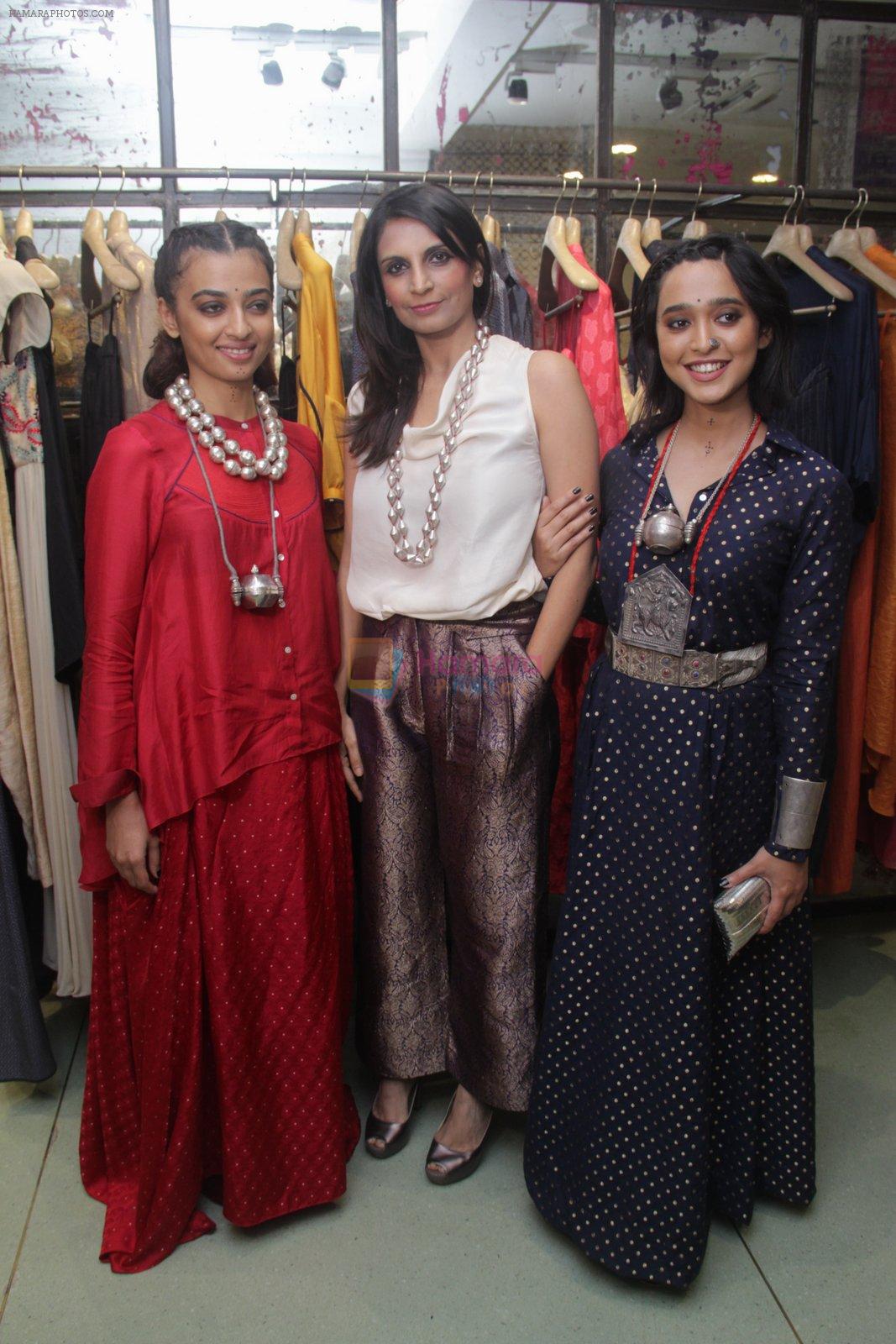 Radhika Apte, Sayani Gupta unveil Festive Edit of new Luxury Pret label AMOH by Designers Monica & Karishma of JADE on 26th Sept 2016
