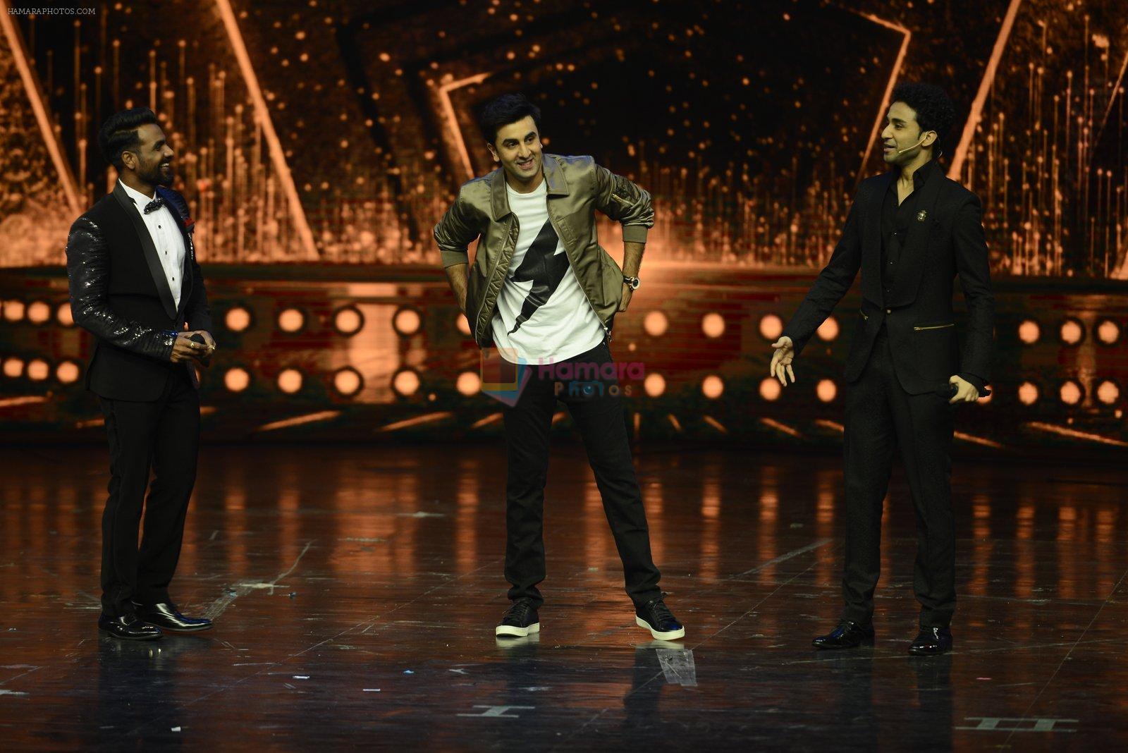 Ranbir Kapoor on the sets of Dance 2 plus finale on 25th Sept 2016